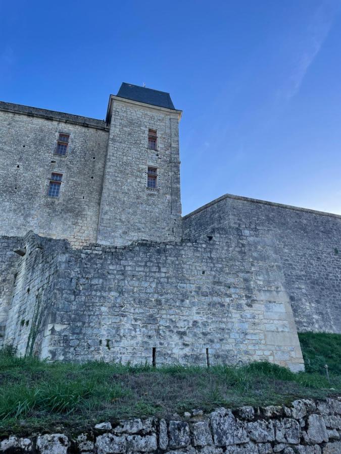 Auberge Du Boisne Villebois-Lavalette Luaran gambar